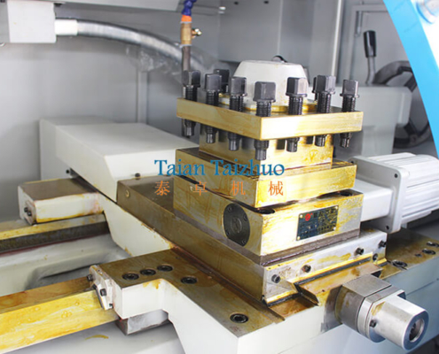 CNC Lathe Machine CK6136 6