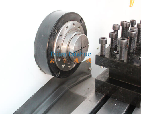 Flat Bed CNC Lathe Machine CK0640 02